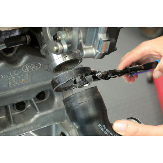Alicate para abraçadeiras de turbo; grupo Volkswagen 2.0 TDi Alicate para abraçadeiras de turbo; grupo Volkswagen 2.0 TDi