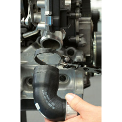 Alicate para abraçadeiras de turbo; grupo Volkswagen 2.0 TDi Alicate para abraçadeiras de turbo; grupo Volkswagen 2.0 TDi