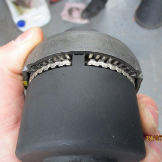 Socket da porca do cubo - Ford Transit (2014-)
